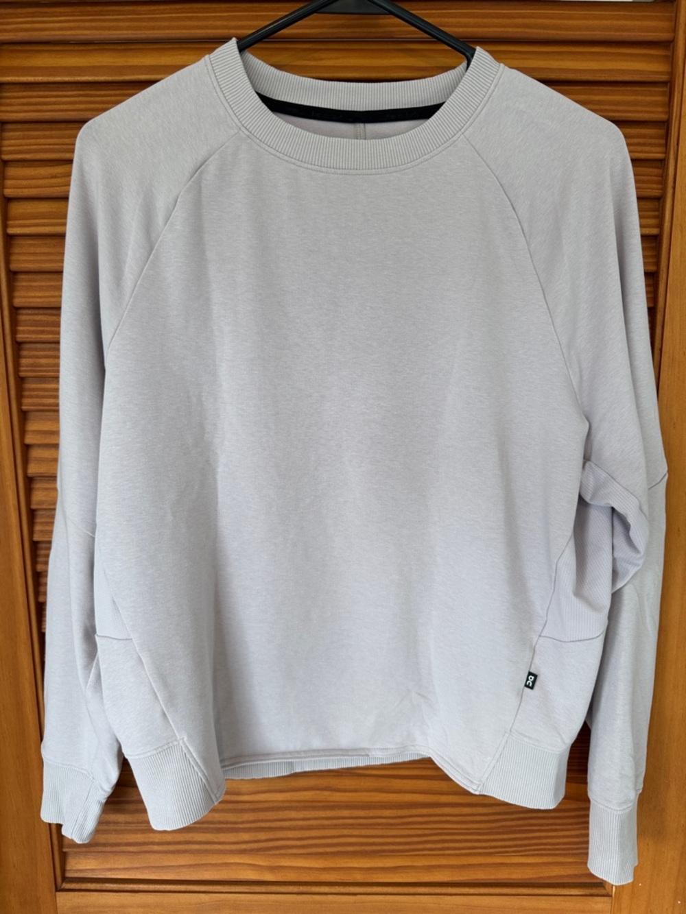 ON RUNNING Beige Crewneck Sweatshirt